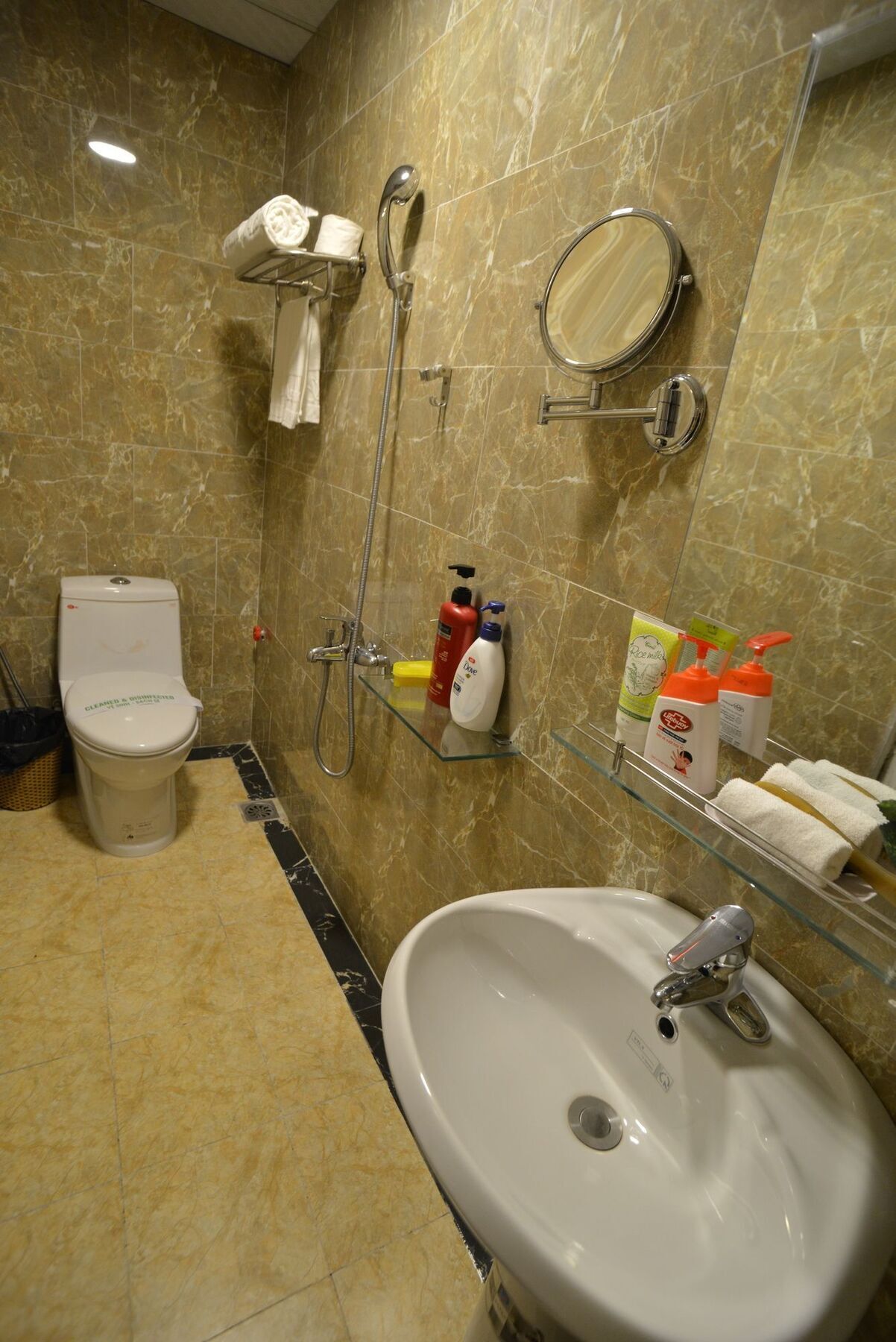 A25 Hotel - 185 Lo Duc Hanoi Eksteriør billede